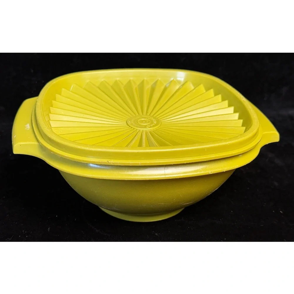 Vintage Tupperware Servalier Bowls: Yellow, Sunburst Lids, Set of 2